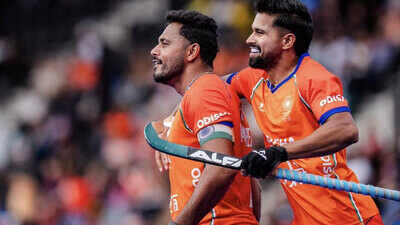 1787160340_team-india.jpg