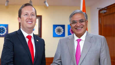 gyanesh-kumar-meets-sergio-gor.jpg
