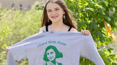 at-10-minnesota-girl-natalie-flaherty-began-handing-out-anne-frank-inspired-bracelets-two-years-late.png