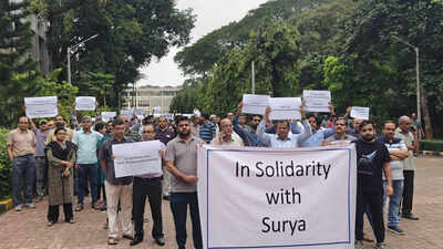 faculty-forum-stages-march-in-support-of-prof-surya.jpg