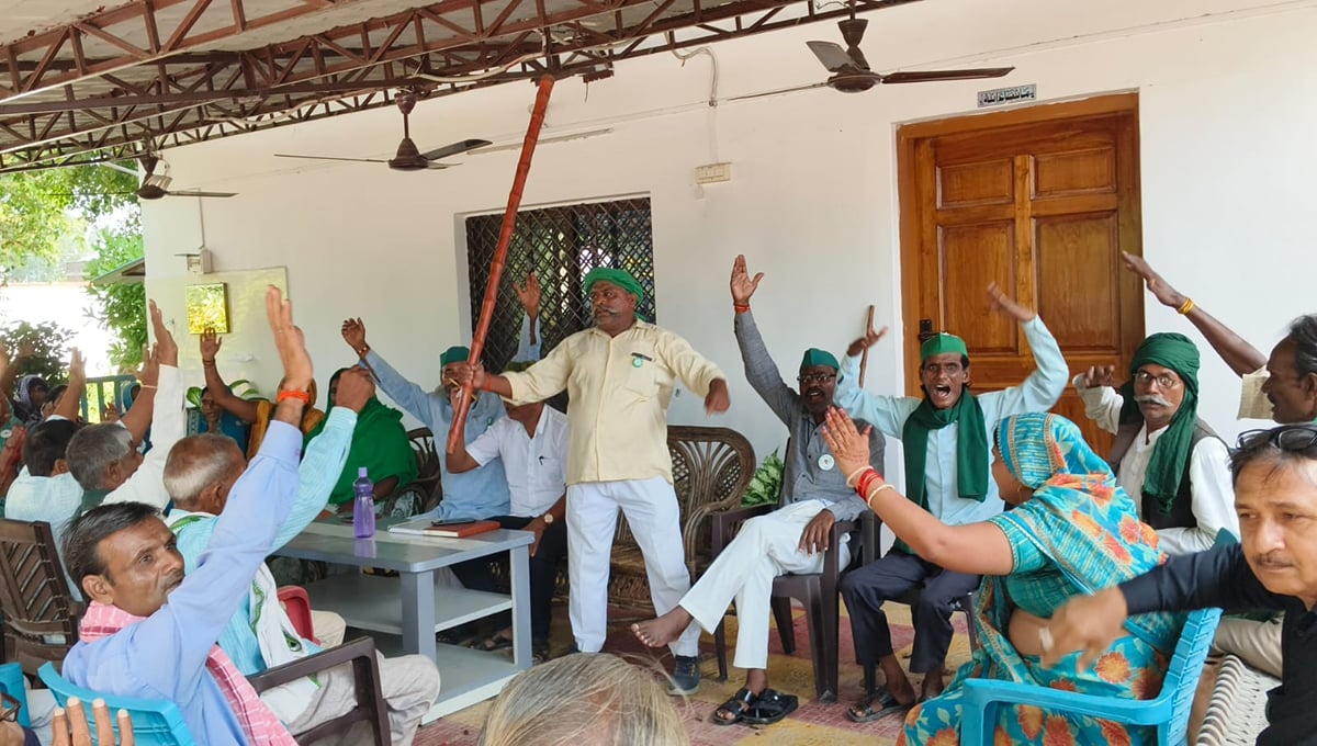 falpara-ka-maya-ka-para-ma-aayajata-kasana-sabha-ma-majatha-pathathhakara_ab78927b843789496d1323a595.jpeg