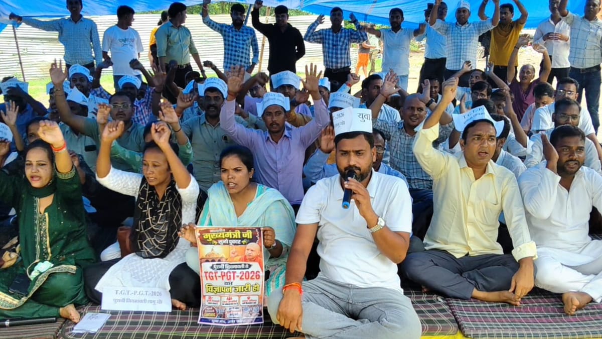 patathara-garajaghara-thharanasathal-para-paratharashana-karata-yava-maca-ka-karayakarata_1f7da7393f.jpeg