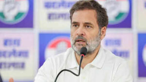 Rahul Gandhi convoy, on way to UP, crashes on Purvanchal Expressway, several injured | India News