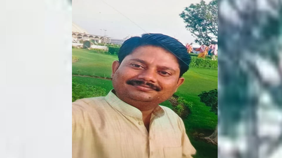 aashashha-kamara-sharavasatava-ka-fail-fata_f483860b8147e98041ca727a436509cf.jpeg