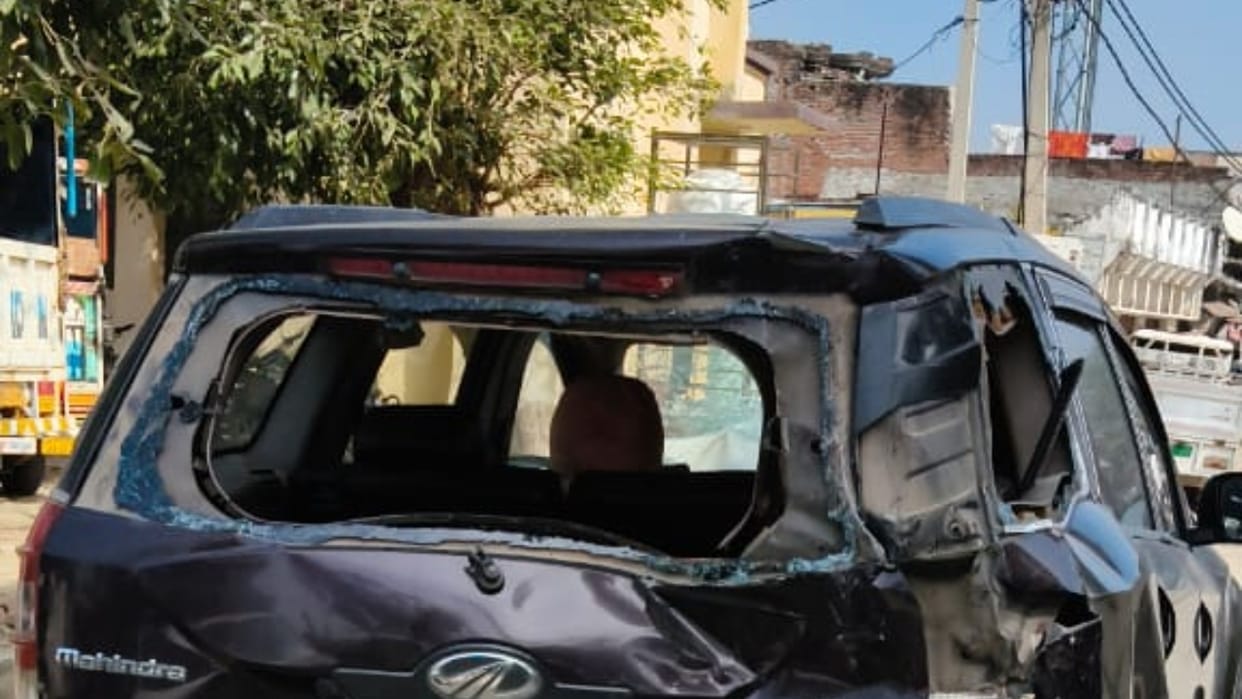 car_5d92b84f5df2b1ff56bd3ca327eadc0f.jpeg