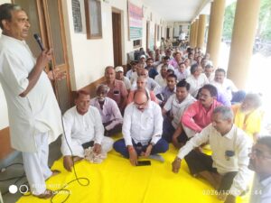 kasana-ka-thharana-para-blta-parathasha-athhayakashha-sarata-sagathana_1188acd2237a65e6d30103190b53e.jpeg