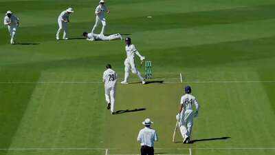 kl-rahul-out-2410-s.jpg