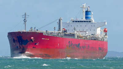 oil-tanker-el-gaia-at-sea.jpg